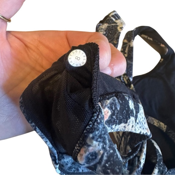 Lululemon Free To Be Bra (Wild)
Spring Bloom Multi - Picture 4 of 5